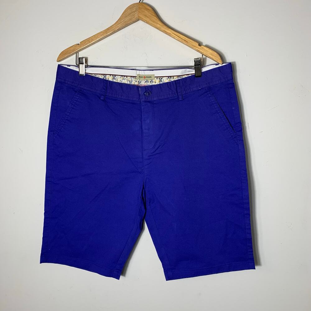 Mens Kent Park Shorts Blue Size 38, 11” inseam EUC!